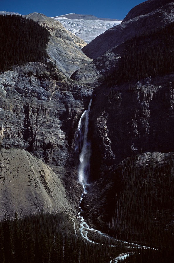 198708834 ©Tim Medley - Takakkaw Falls, Yoho National Park, BC
