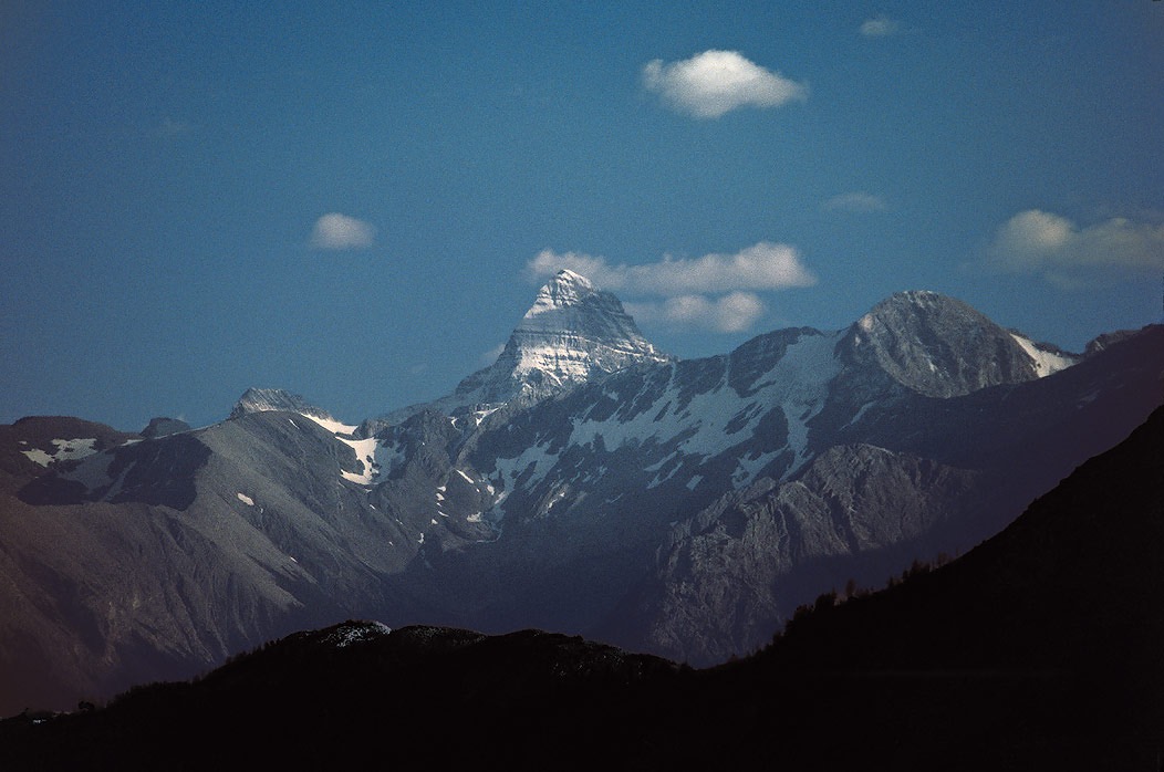 199100416 ©Tim Medley - Mt. Assiniboine, Citadel Pass Trail, Banff National Park, AB