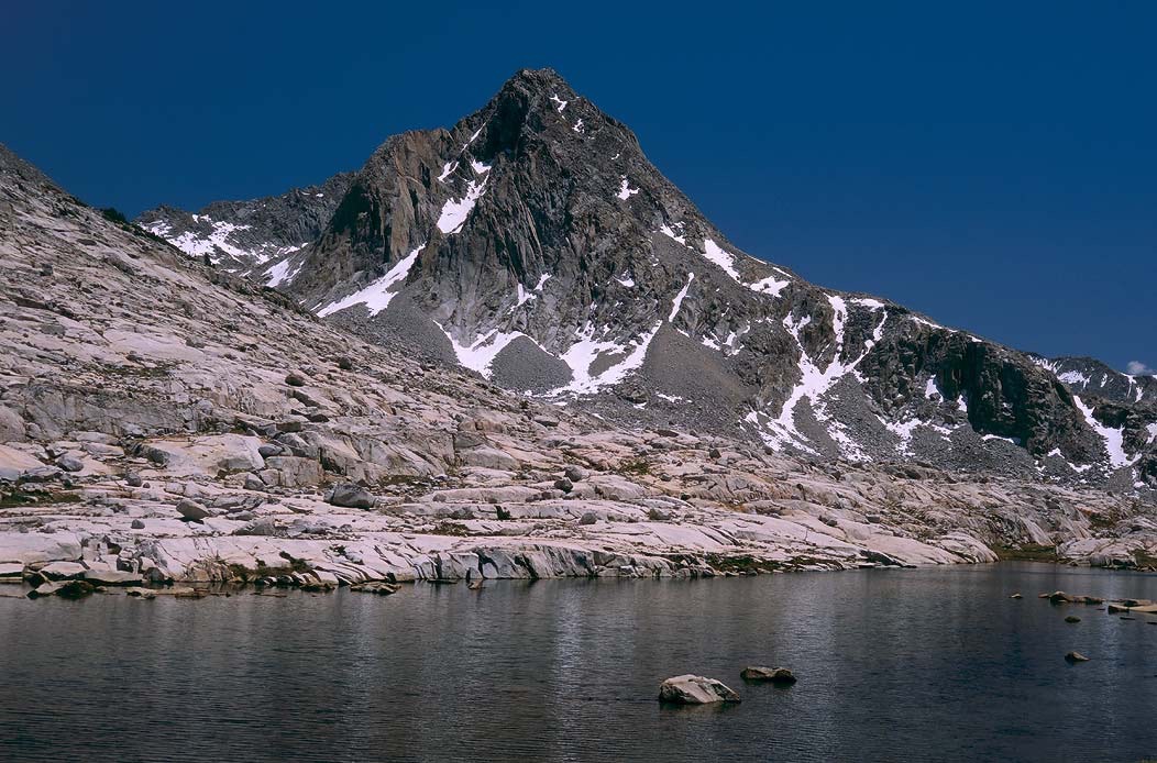 1991CA00680 ©Tim Medley - Sapphire Lake, Mt. Huxley, John Muir TR, Kings Canyon NP, CA