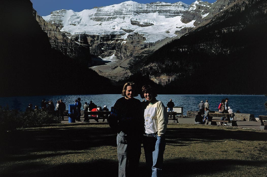 199100129 ©Tim Medley - Lake Louise, Mt. Victoria, Banff National Park, AB