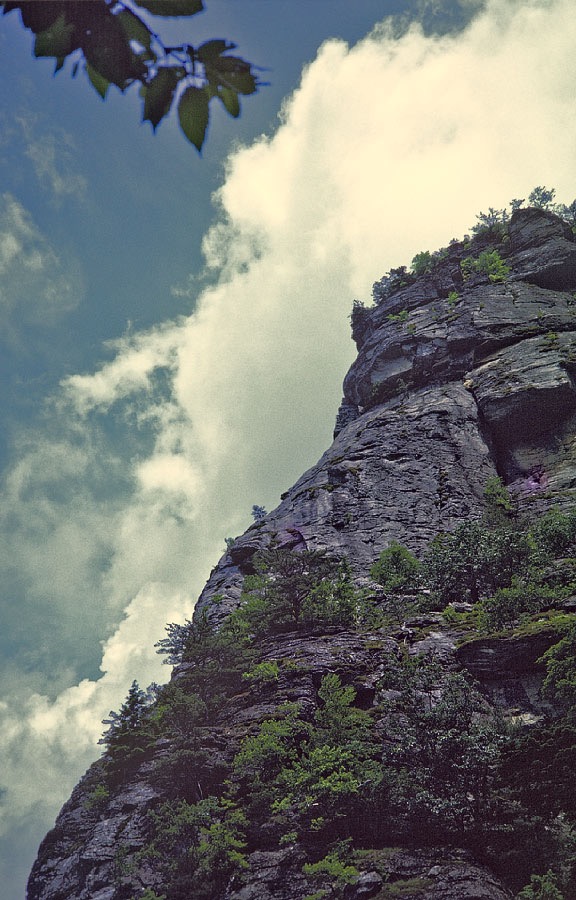 197306NC0116, ©Tim Medley - The Prow, Linville Gorge, NC