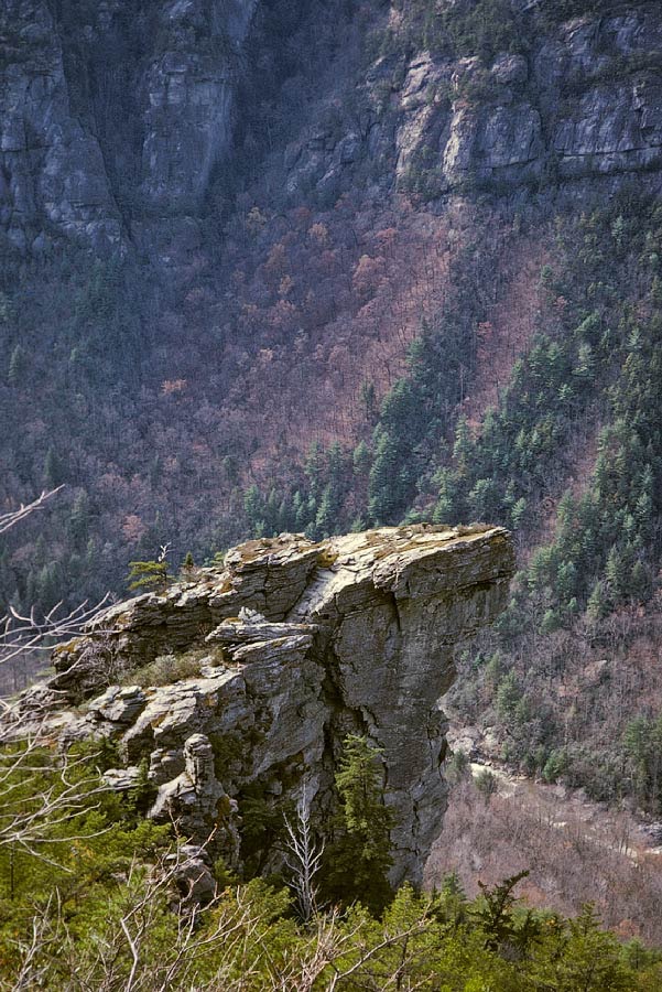 197311NC0128, ©Tim Medley - Linville Gorge, NC