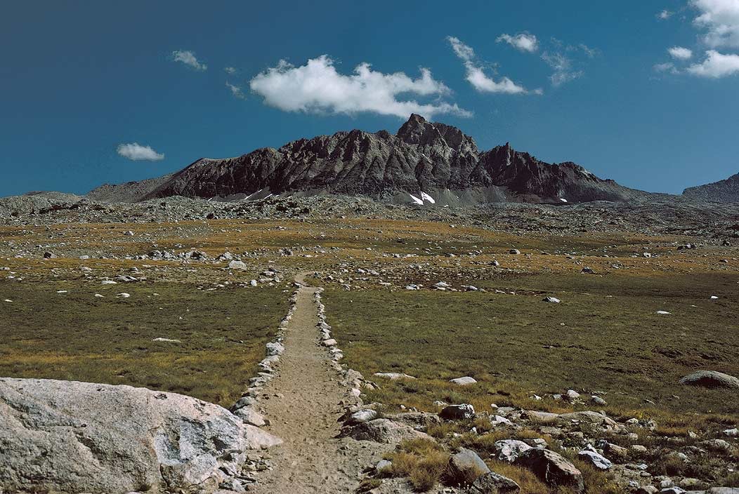 1993CA0705 ©Tim Medley - Humphreys Basin, Mt. Humphreys, John Muir Wilderness, CA