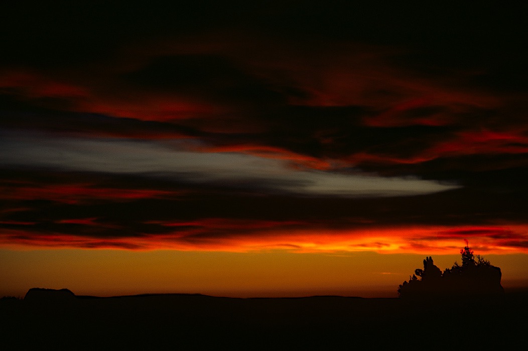 198705905 ©Tim Medley - Sunrise, Mt. Adams, WA