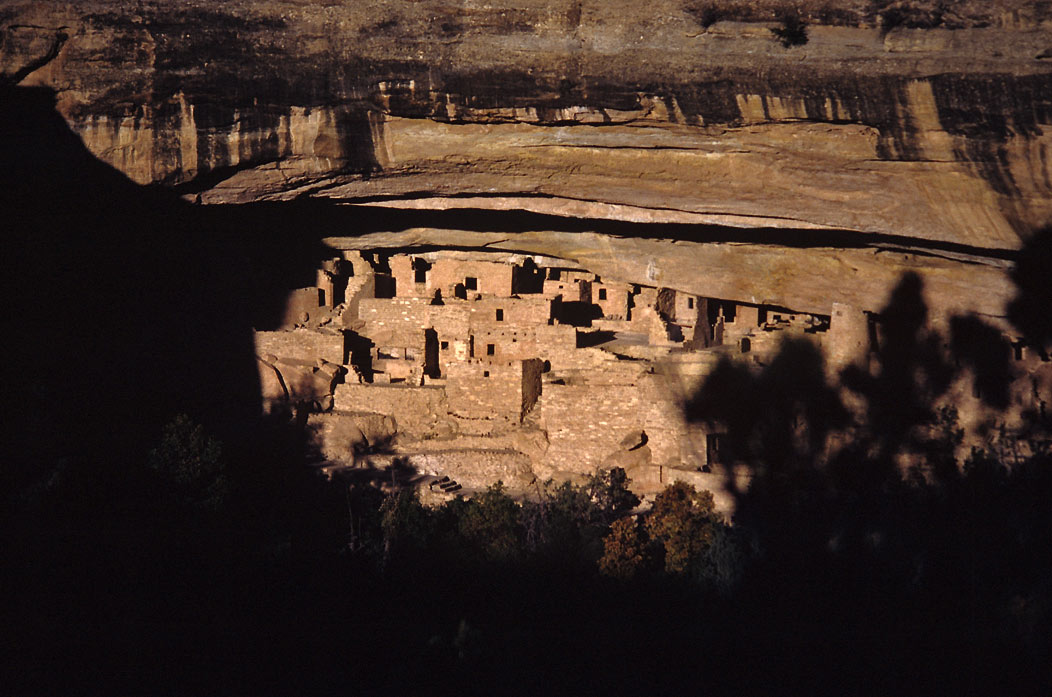 198710619 ©Tim Medley - Cliff Palace, Cliff Canyon, Mesa Verde National Park, CO