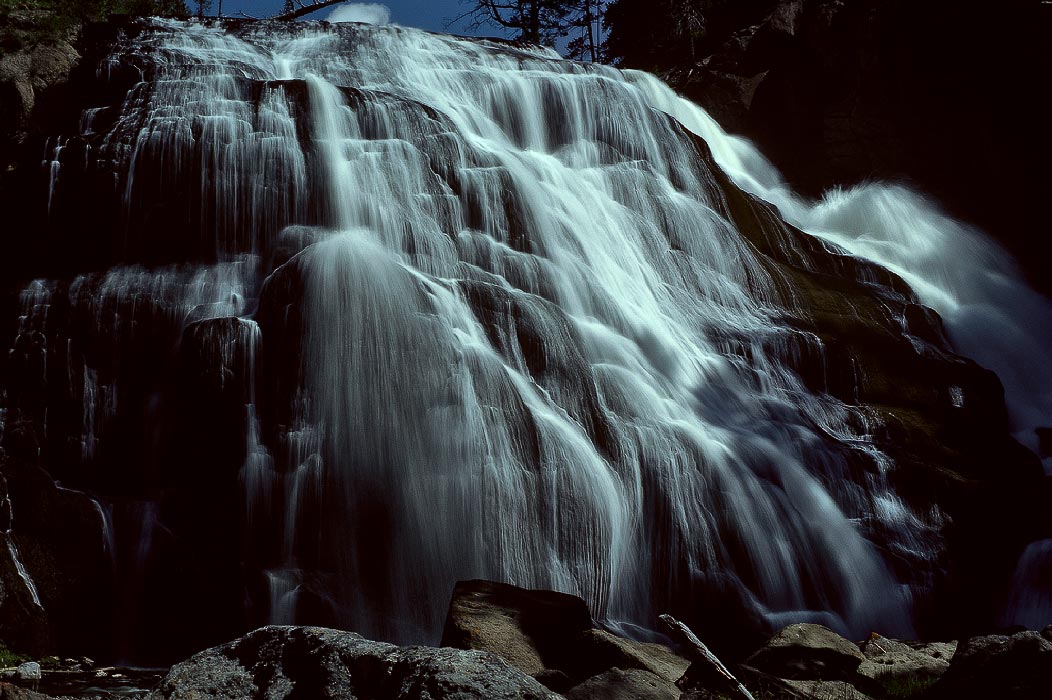 198704927 ©Tim Medley - Gibbon Falls, Yellowstone National Park, WY