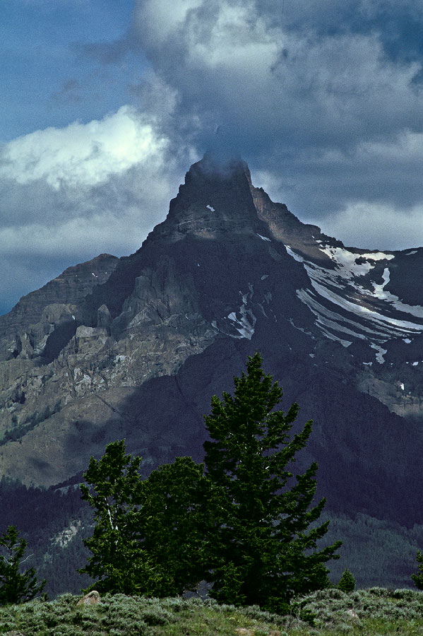 198705723 ©Tim Medley - Pilot Peak, Shoshone National Forest, WY
